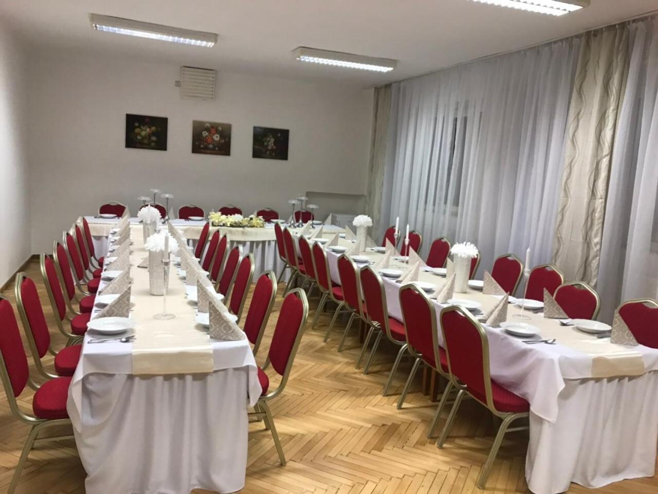 Hotel U Ferka Lemesany Zewnętrze zdjęcie